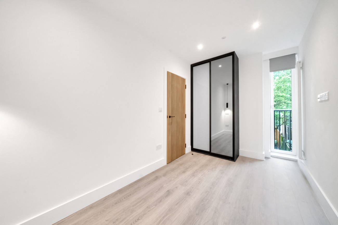 Images for Sidney Street, Whitechapel, London EAID:6a0eb5e1f7ec2ab39e5f31507930d009 BID:1