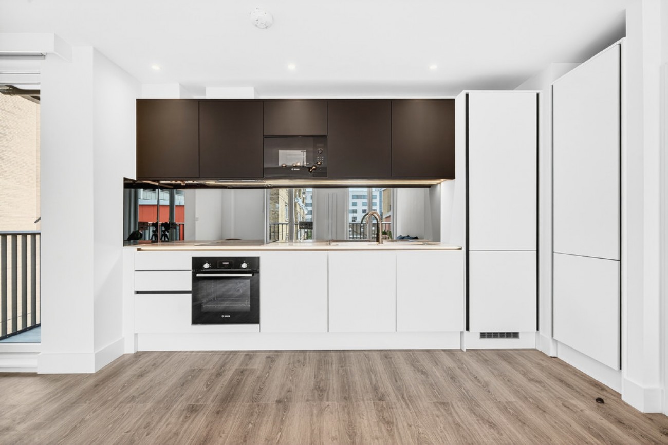 Images for Sidney Street, Whitechapel, London EAID:6a0eb5e1f7ec2ab39e5f31507930d009 BID:1