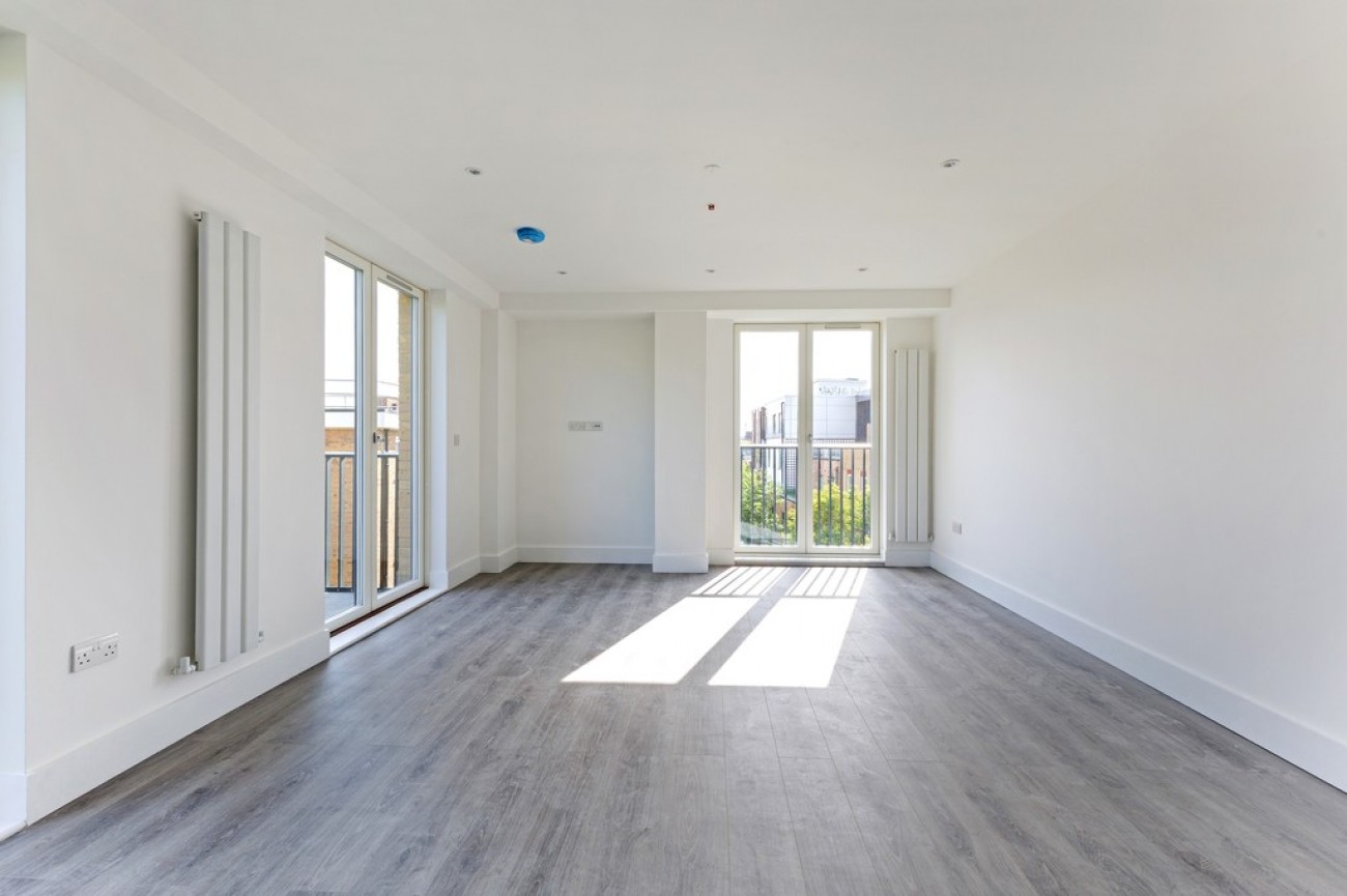 Images for Sidney Street, Whitechapel, London EAID:6a0eb5e1f7ec2ab39e5f31507930d009 BID:1