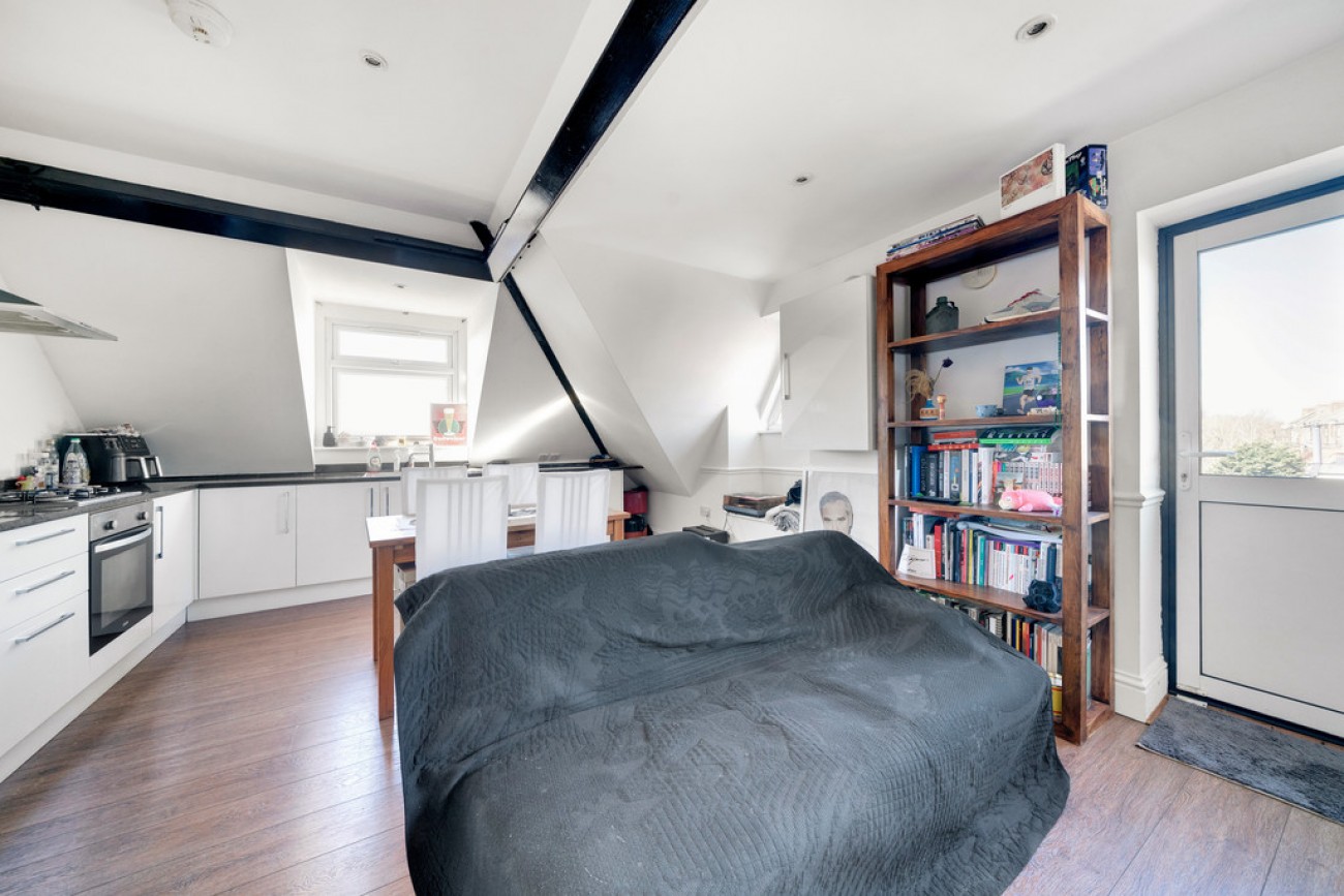 Images for Whipps Cross Road, London, E11 EAID:6a0eb5e1f7ec2ab39e5f31507930d009 BID:1