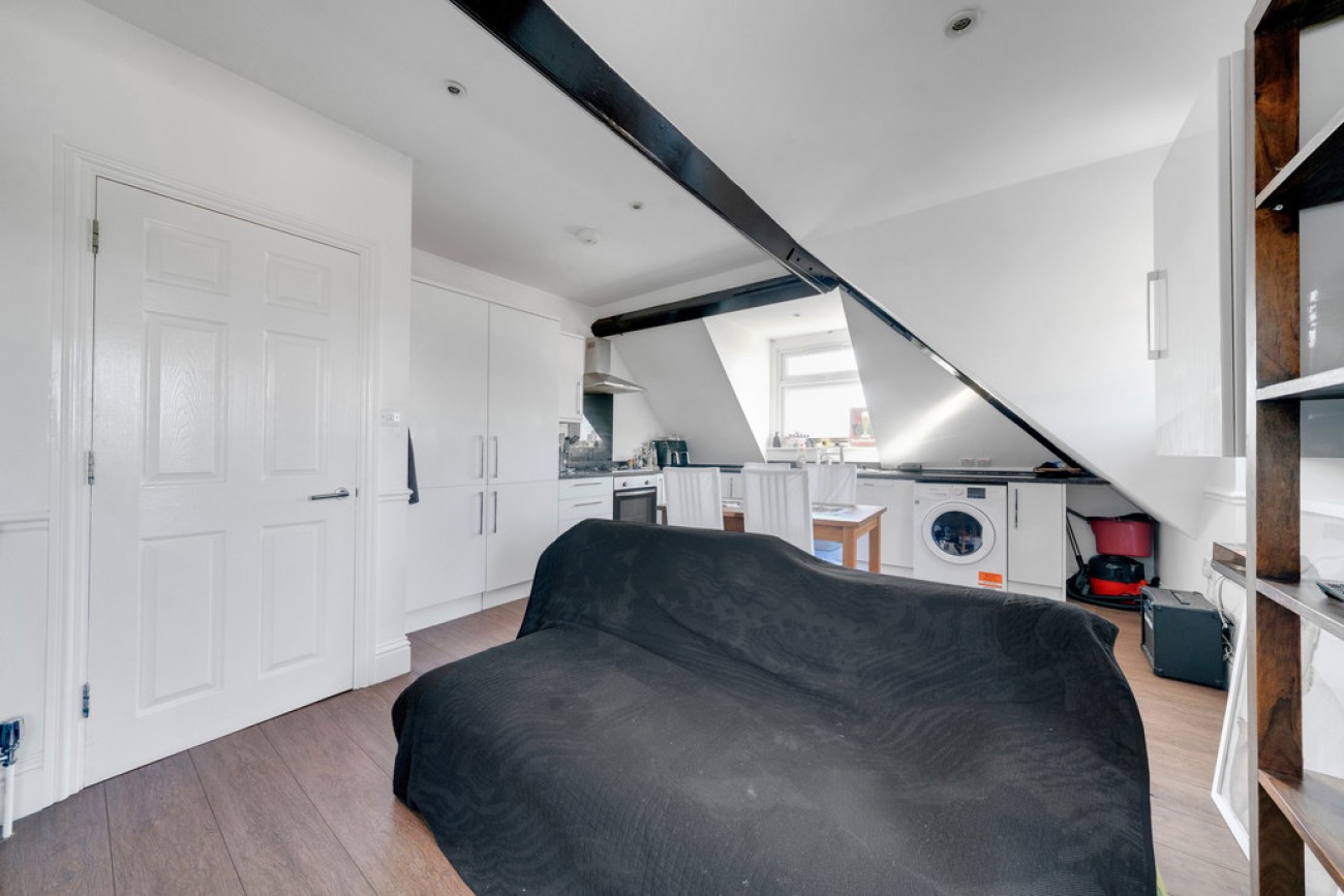 Images for Whipps Cross Road, London, E11 EAID:6a0eb5e1f7ec2ab39e5f31507930d009 BID:1