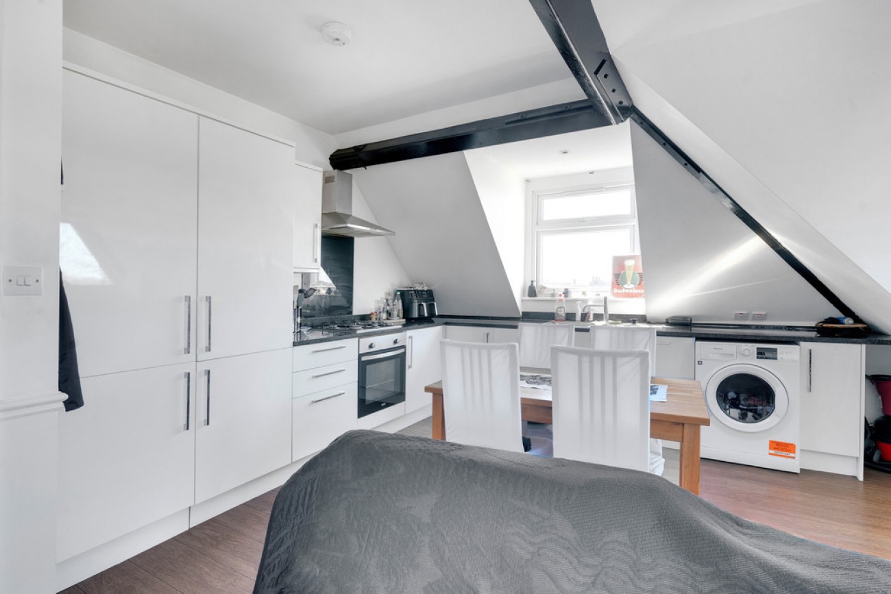 Images for Whipps Cross Road, London, E11 EAID:6a0eb5e1f7ec2ab39e5f31507930d009 BID:1