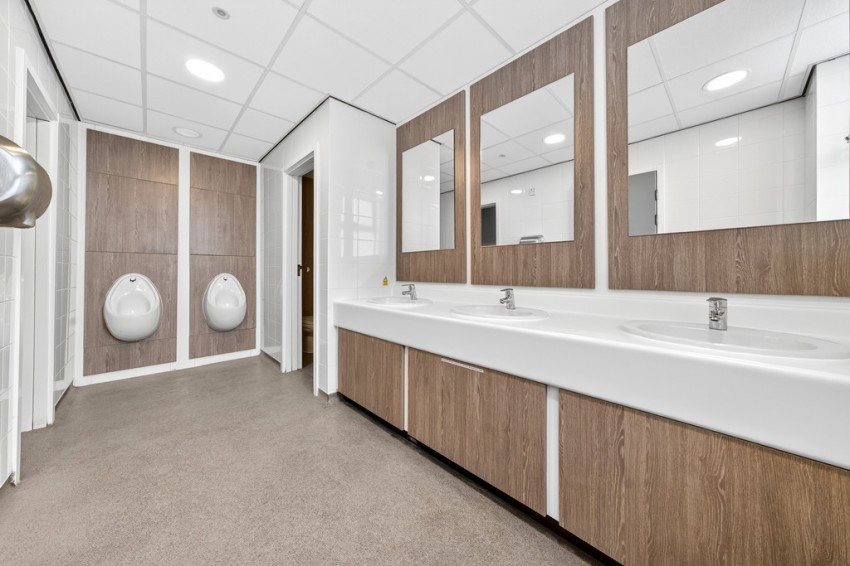 Images for Unit 7 Astra Centre