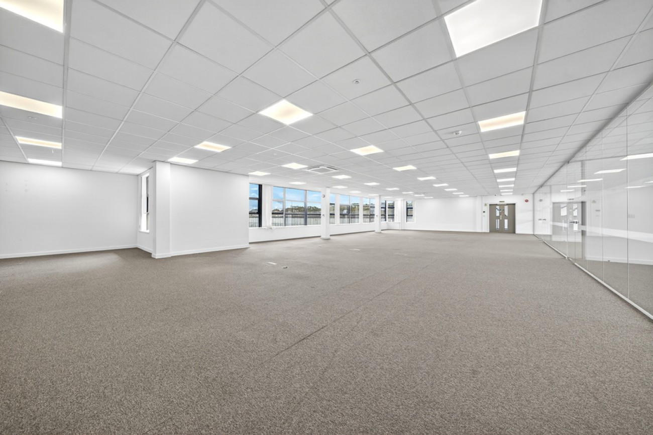 Images for Unit 7 Astra Centre EAID:6a0eb5e1f7ec2ab39e5f31507930d009 BID:2