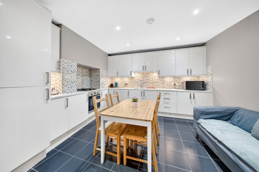 Images for Swinton Street