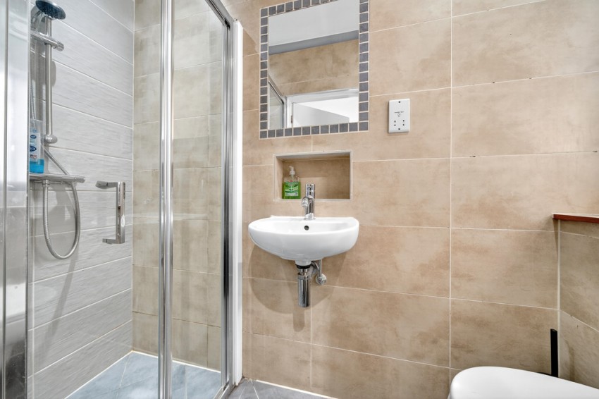 Images for Swinton Street