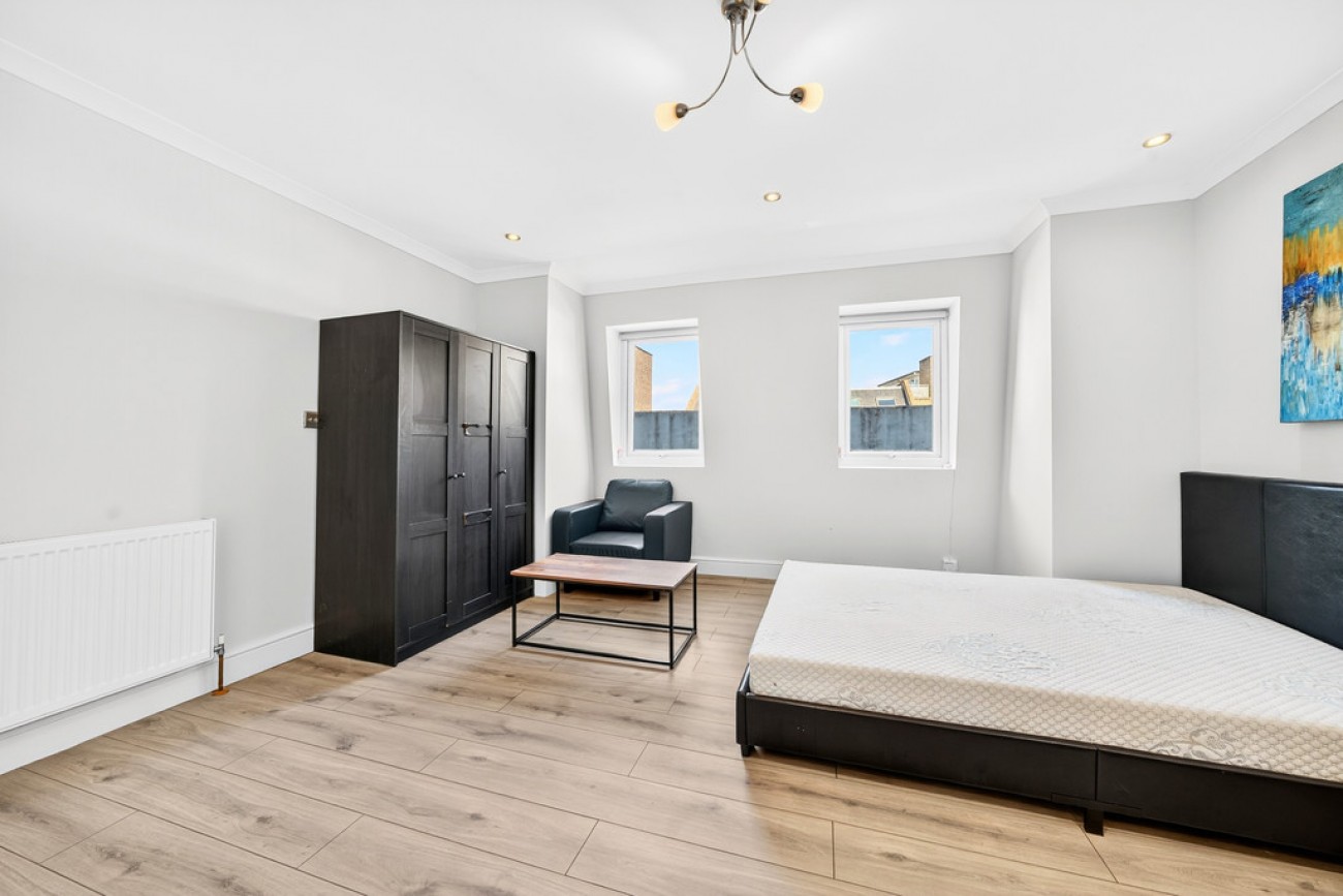 Images for Barnett Street, London EAID:6a0eb5e1f7ec2ab39e5f31507930d009 BID:1